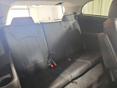 Certified 2017 Chevrolet Traverse Premier FWD image 15