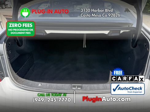 Used 2015 Mercedes-Benz E 400 Coupe image 10