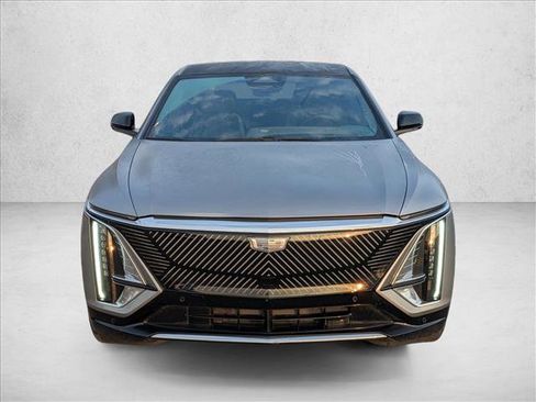 Used 2024 Cadillac Lyriq Tech image 2
