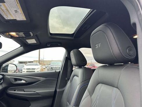 Certified 2024 Buick Envista Sport Touring w/ Convenience I Package image 21