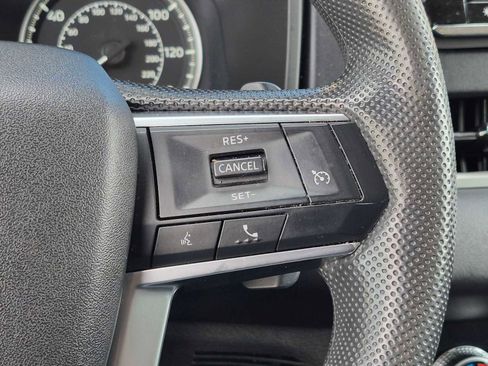 Used 2022 Mitsubishi Outlander ES AWD/4WD image 21