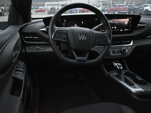 Used 2024 Buick Envista Preferred w/ Convenience I Package image 15