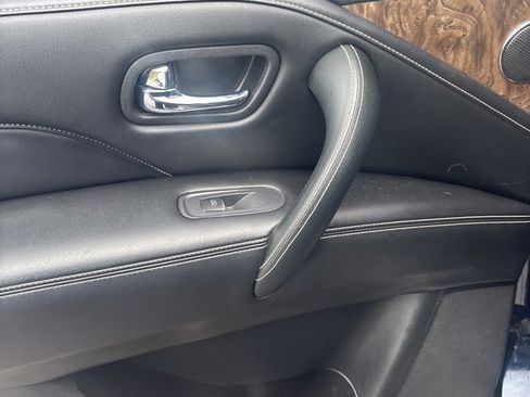 Used 2021 INFINITI QX80 Premium Select w/ All-Season Package image 31