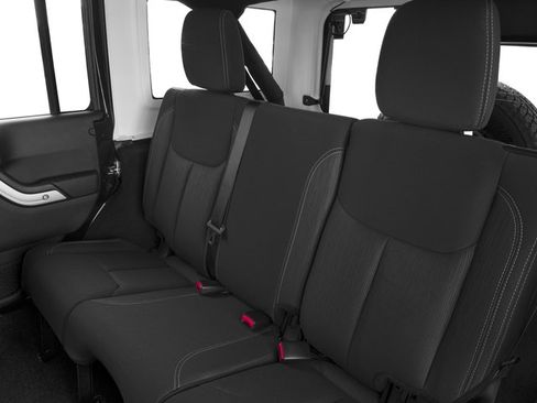 Certified 2017 Jeep Wrangler Unlimited Sahara w/ Connectivity Group image 14