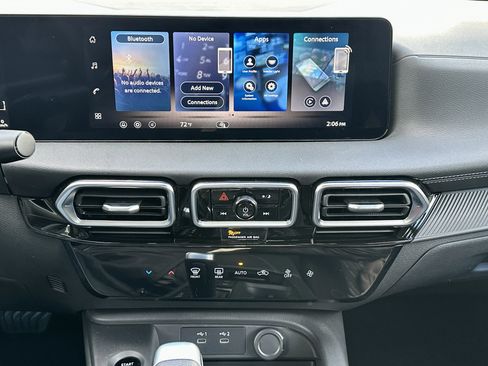 New 2026 Nissan Sentra SV FWD image 4