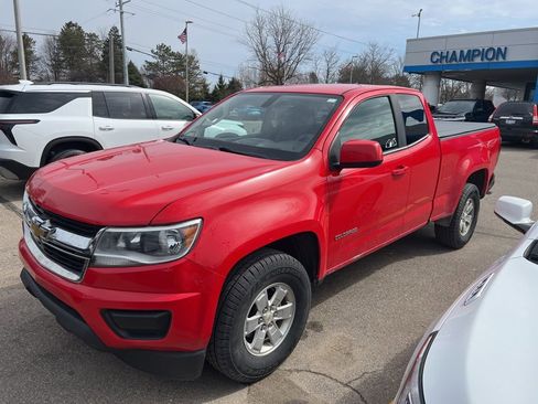 Used 2018 Chevrolet Colorado W/T w/ WT Convenience Package image 2