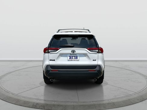 Used 2025 Toyota RAV4 XLE Premium w/ Weather Package FWD image 7