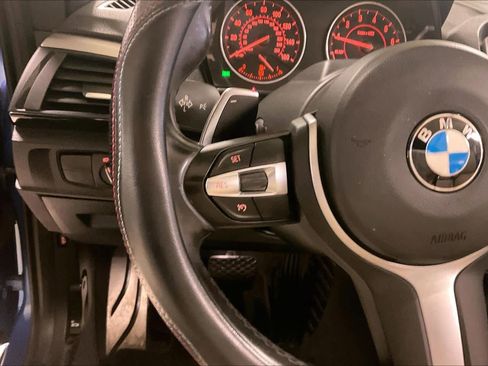 Used 2016 BMW M235i Convertible RWD image 20