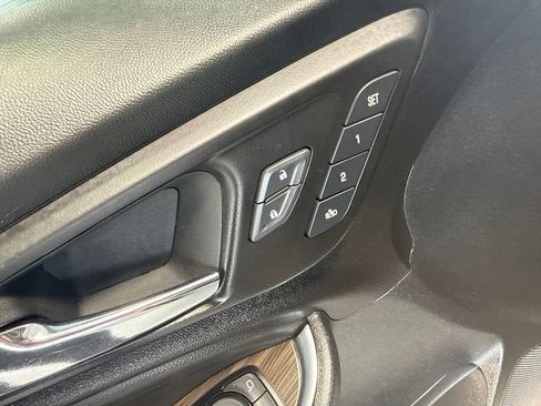 Used 2024 Chevrolet Malibu LT FWD image 14