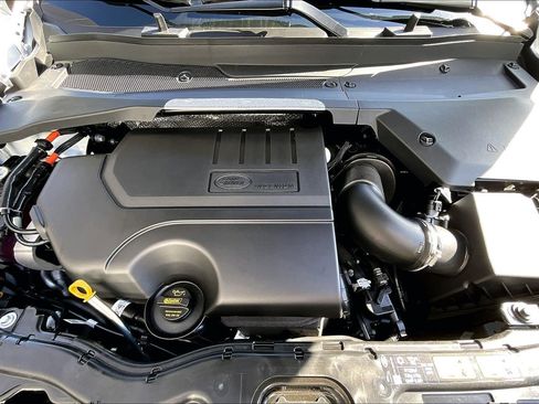 New 2026 Land Rover Discovery Sport Landmark AWD/4WD image 12