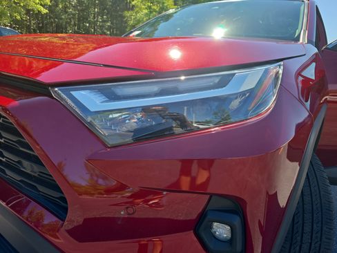 Certified 2024 Toyota RAV4 XLE Premium AWD/4WD image 20