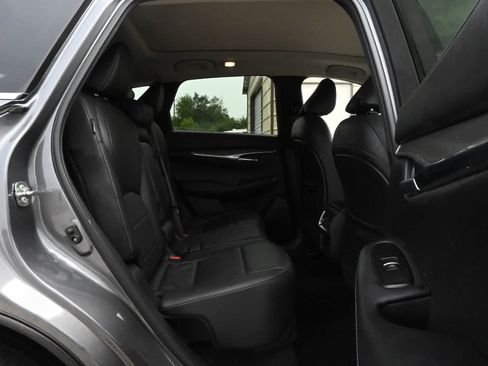 Certified 2023 INFINITI QX50 Luxe FWD image 21