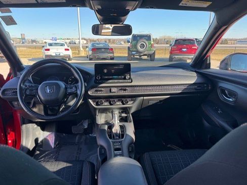 Used 2024 Honda HR-V Sport image 24