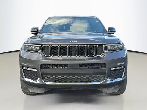 Used 2024 Jeep Grand Cherokee L Limited AWD/4WD image 16