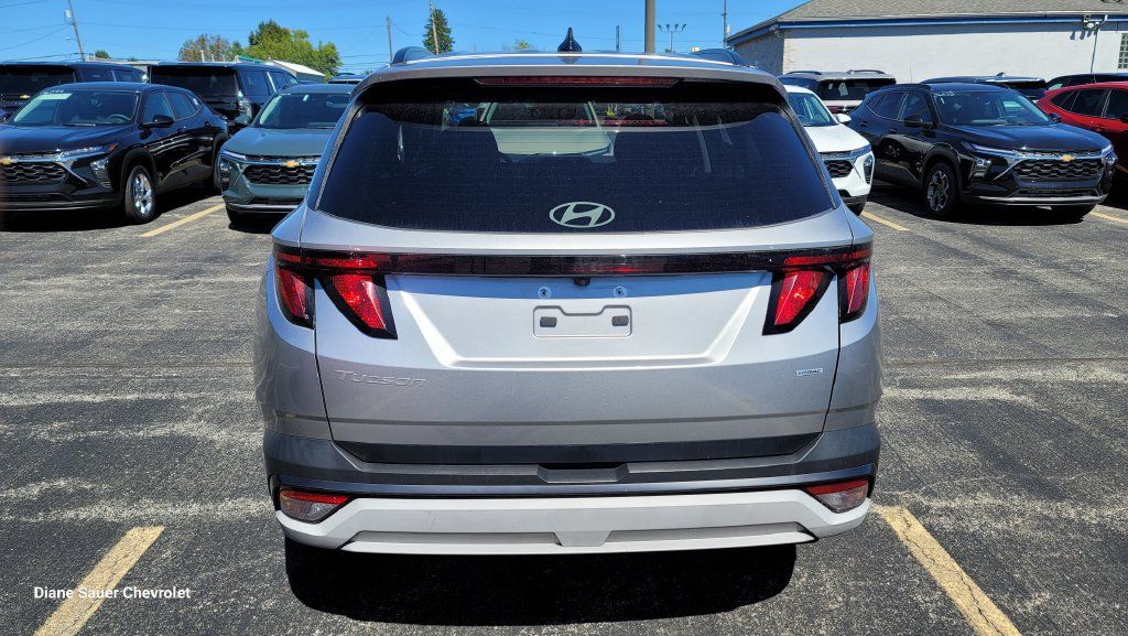 Used 2025 Hyundai Tucson SEL AWD/4WD image 5