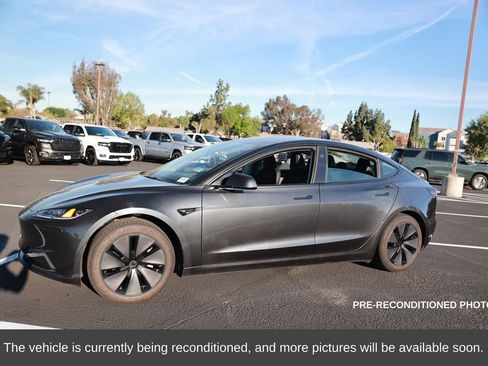 Used 2024 Tesla Model 3 Standard Range image 2