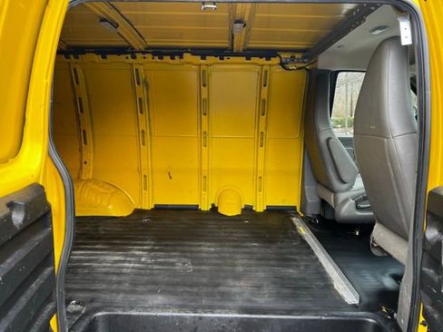 Used 2021 Chevrolet Express 2500 image 16