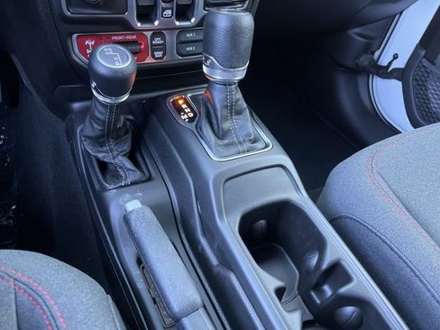 New 2026 Jeep Wrangler Rubicon image 40