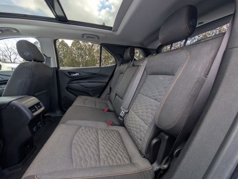 Used 2018 Chevrolet Equinox LT w/ Sun & Infotainment Package image 34