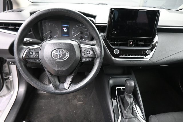 Used 2024 Toyota Corolla LE FWD image 22