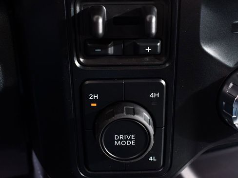 New 2026 Ford F250 Platinum image 31