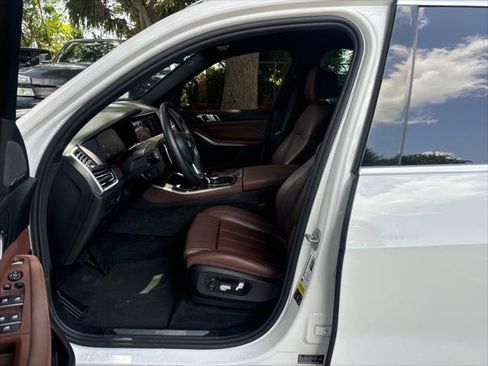 Used 2019 BMW X5 xDrive40i w/ Premium Package 2 AWD/4WD image 13