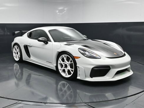 Certified 2024 Porsche 718 Cayman GT4 RS RWD image 10