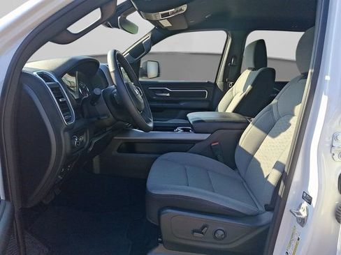 Used 2025 RAM 1500 Big Horn AWD/4WD image 16