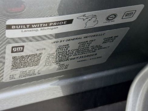 Used 2026 Chevrolet Traverse LT w/ Driver Confidence Package image 35