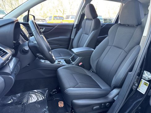 Used 2022 Subaru Forester Premium image 5