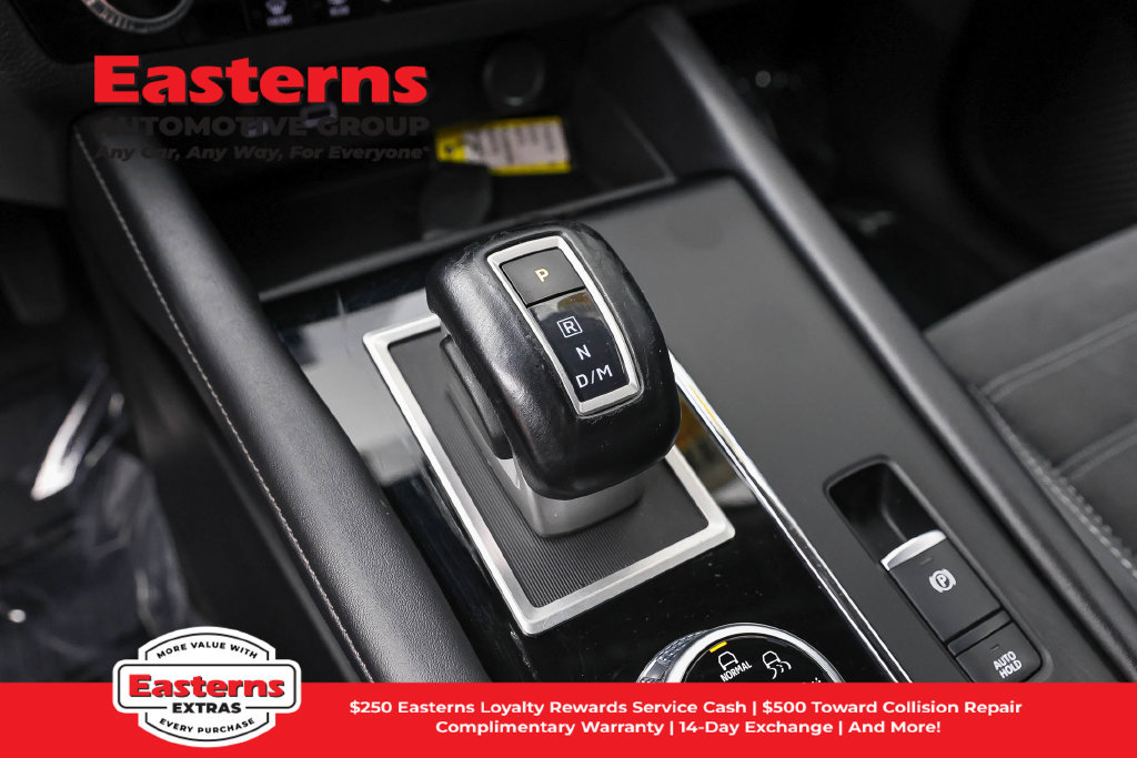 Used 2024 Mitsubishi Outlander SE AWD/4WD image 14