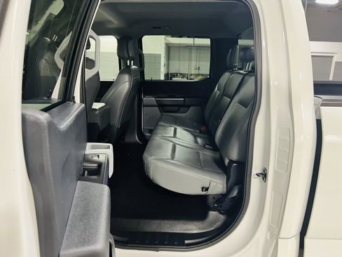 Used 2021 Ford F150 XL w/ XL Chrome Appearance Package image 23