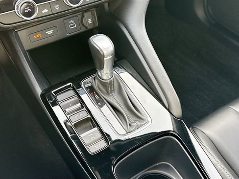 Used 2023 Acura Integra A-Spec image 16