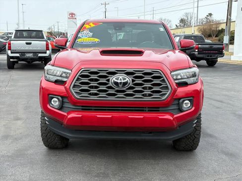 Used 2021 Toyota Tacoma TRD Sport w/ TRD Premium Sport Package image 24