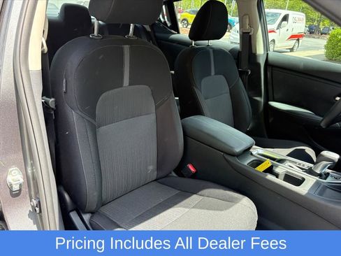 Used 2025 Nissan Sentra SV FWD image 20