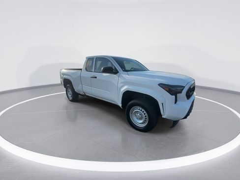Used 2024 Toyota Tacoma SR RWD image 2