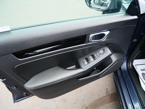 Used 2022 Honda Civic EX-L image 14
