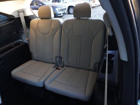 Used 2023 Kia Sorento SX Prestige image 47