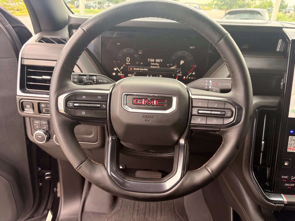 Used 2025 GMC Yukon AT4 AWD/4WD image 22