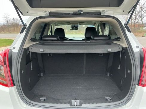 Used 2021 Buick Encore Preferred image 11