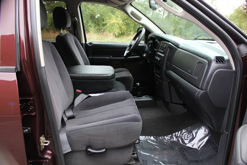 Used 2005 Dodge Ram 1500 Truck SLT w/ Quad Cab Big Horn Value Group AWD/4WD image 17