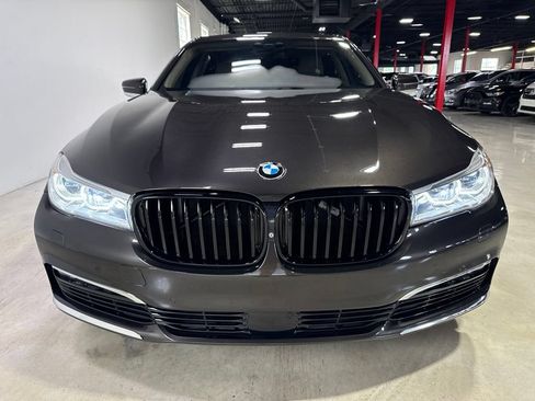Used 2016 BMW 750i xDrive AWD/4WD image 9