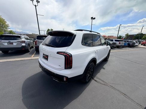 Used 2024 Kia Telluride SX Prestige X-Pro AWD/4WD image 4