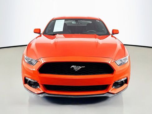 Used 2016 Ford Mustang Coupe image 8