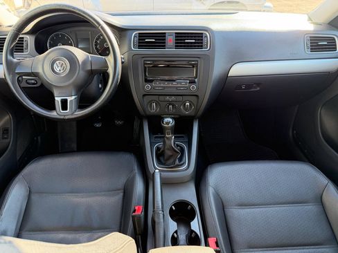 Used 2013 Volkswagen Jetta SE image 21