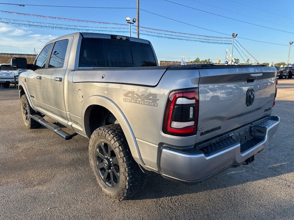 Used 2022 RAM 2500 Laramie AWD/4WD image 9