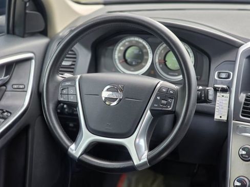Used 2013 Volvo XC60 3.2 FWD image 30
