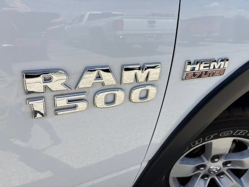Used 2018 RAM 1500 ST w/ SXT Appearance Group AWD/4WD image 13