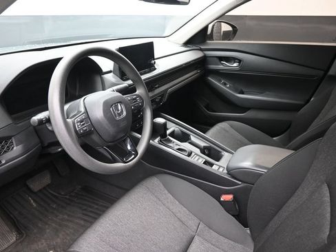 Used 2024 Honda Accord LX image 19