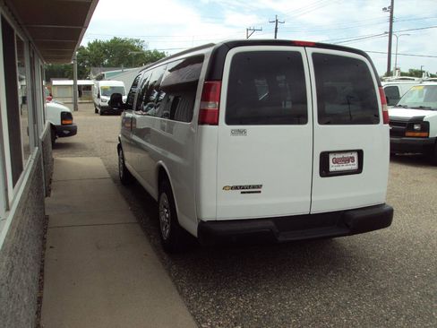 Used 2014 Chevrolet Express 1500 LS AWD/4WD image 5